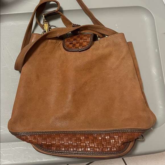 Italian Effe Soft Leather Shoulder Bag - Picture 2 of 6